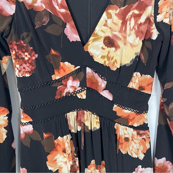 Taylor Black Floral Long Sleeve Dress - Picture 5 of 12